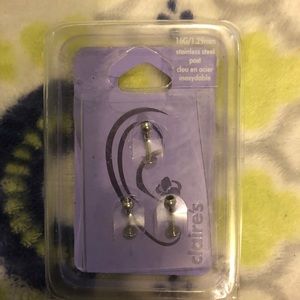 claire Tragus earring set